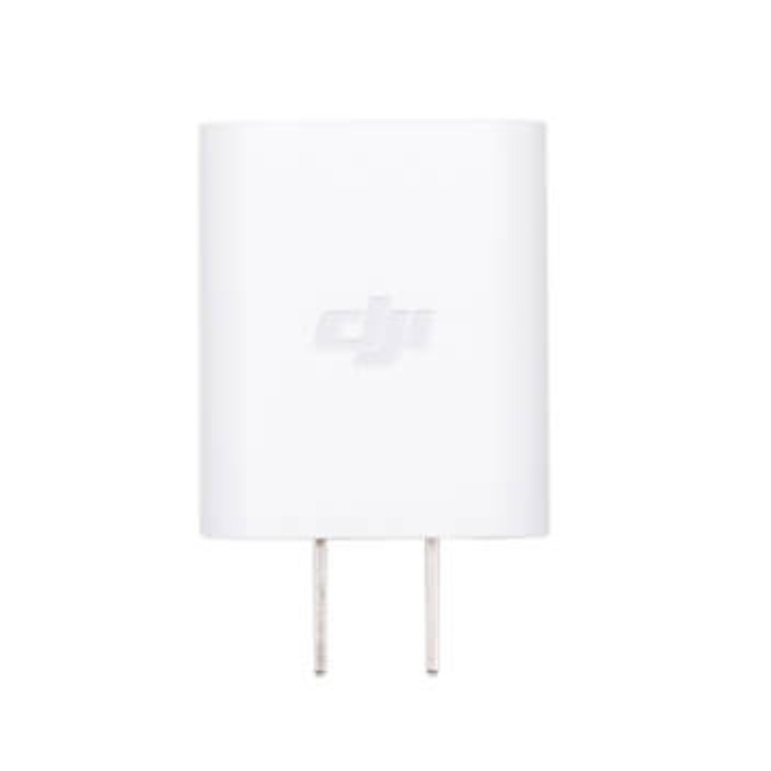 DJI-18-W-USB-Charger-02 اداپتور 18 وات USB پهپاد مینی 3 پرو DJI 18 W USB Charger - Image 1
