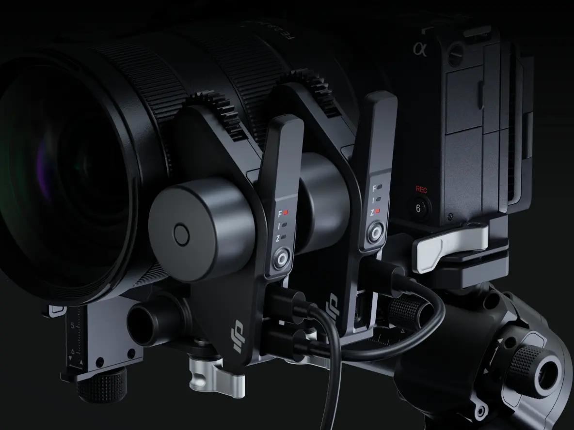 گیمبال دوربین دی جی آی آر اس 5 DJI RS5 Gimbal Stabilizer 8 گیمبال دوربین دی جی آی آر اس 5 DJI RS5 Gimbal Stabilizer - Image 8