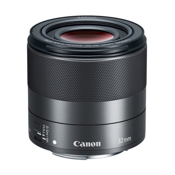Canon EF M 32mm f1.4 STM Lens 01