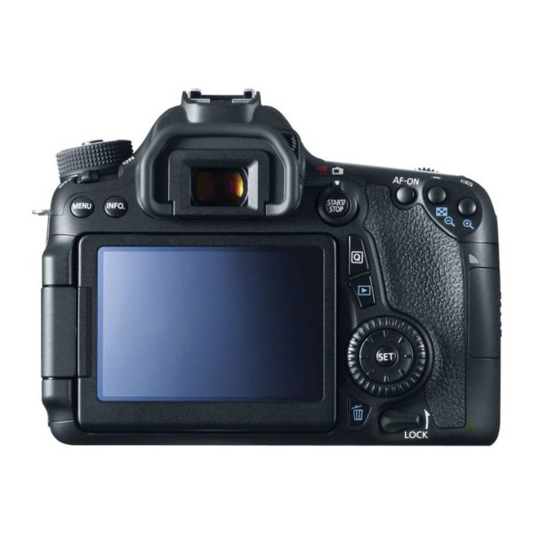 Canon EOS 70D Kit with 18 135mm IS STM 02