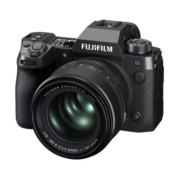 FUJIFILM XF 56mm f1.2 R WR Lens 03