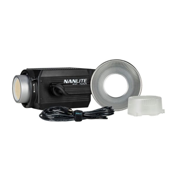 Nanlite FS 200 LED Daylight AC Monolight 03