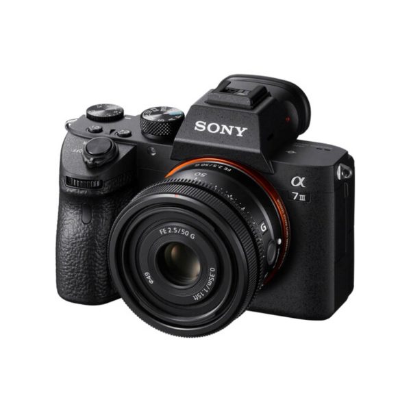 Sony FE 50mm f2.5 G Lens 03